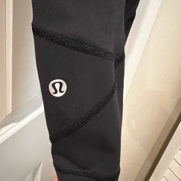 Lululemon leggings black - Picture 3 of 5